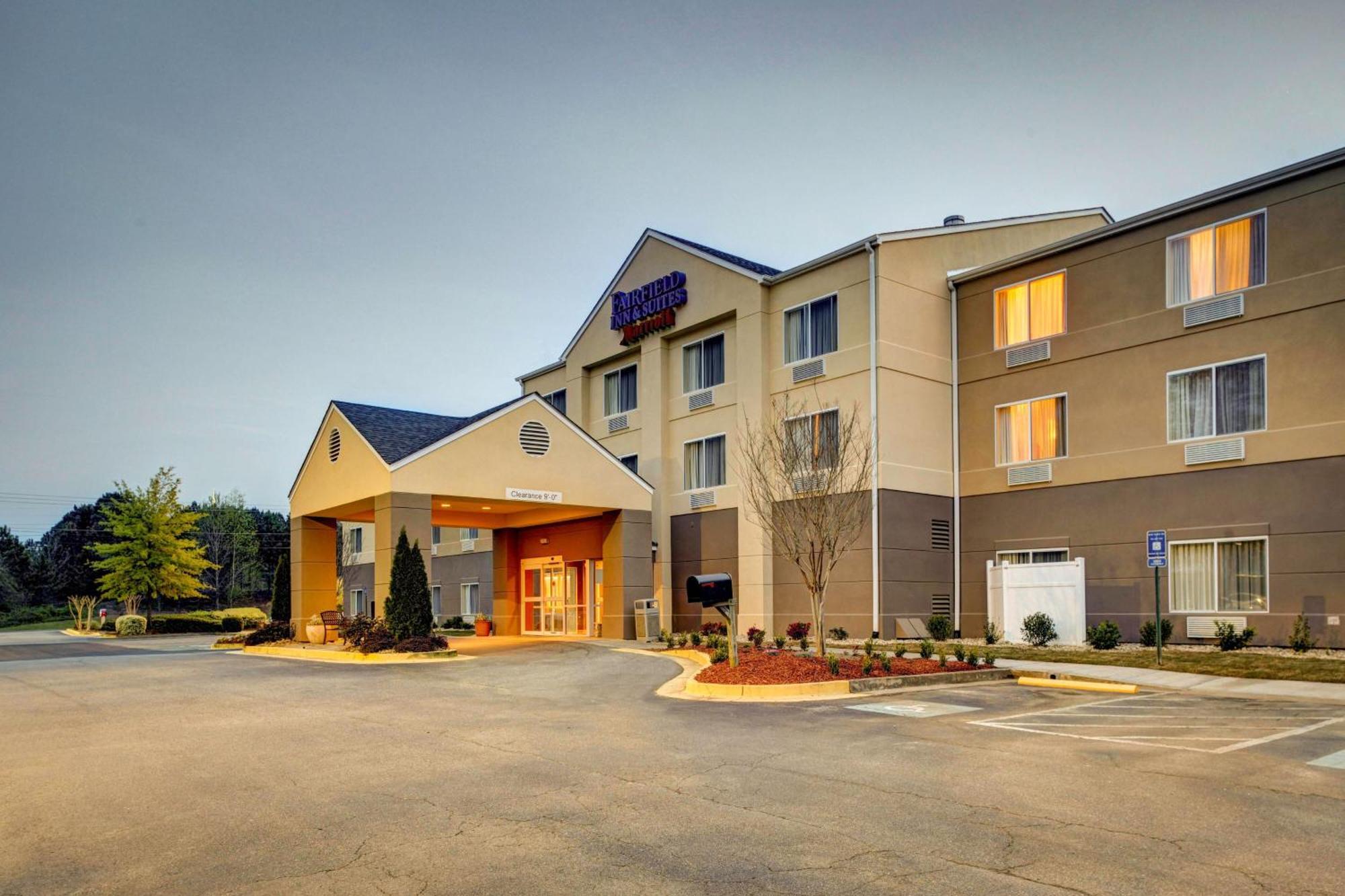 Fairfield Inn And Suites By Marriott Atlanta Suwanee Exterior foto